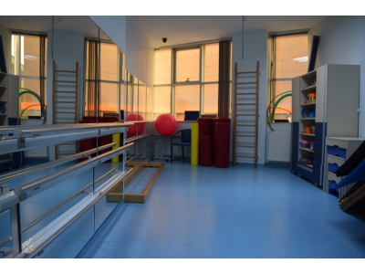 Galeri || Adaptasyon Özel Eğitim ve Rehabilitasyon || Fzt. Fadim Karaduman Singil, Fizik Tedavi Ve Rehabilitasyon, Özel Eğitim, Duyu Bütünleme, Ergoterapi, Duygusal Ve Sosyal Destek, Aile Eğitimi(Aile Danışmanlığı), Serebral Palsi(Sp), Brakial Pleksus, Spina Bifida(Nöral Tüp Defekti), Down Sendromu, Hidrosefali, Kas Hastalıkları, Otizm, Rett Sendromu, West Sendromu, Skolyoz(Omurga Eğriliği), Multiple Skleroz(Ms) Hastalığı, Tortikollis, Hemipleji(İnme) Hastalığı, Angelman Sendromu, Poland - Moebius Sendromu, Joubert Sendromu, Juvenil Romatoid Artrit(Jva), Kistik Fibrozis, Korpus Kallozum Agenezisi, Omurilik Yaralanması(Spinal Kord), Sma(Spinal Musküler Atrofi), Turner Sendromu, Chiari Malformasyonu, Williams Sendromu, Asperger Sendromu, Frajil X Sendromu, Wolf Hirschhorn Sendromu(Whs), Cri Du Chat Sendromu, Prader - Willi Sendromu(Pws)